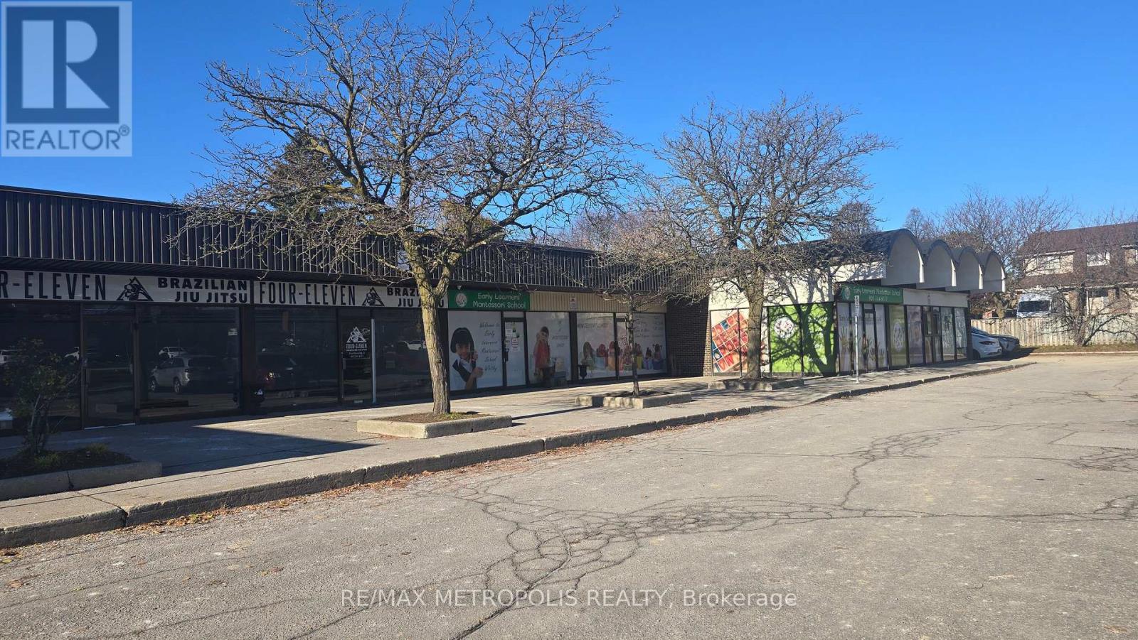 10 - 261 Michael Boulevard, Whitby, Ontario L1N 5B2 - Photo 3 - E12558996