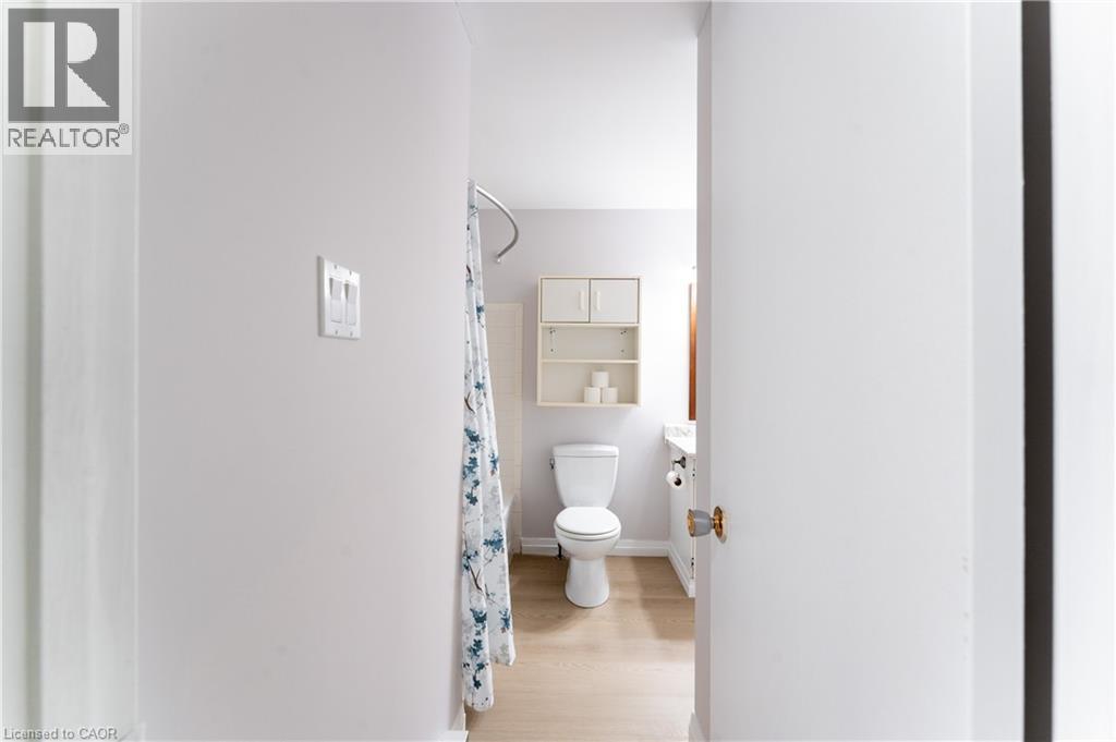 2050 Upper Middle Road Unit# 165, Burlington, Ontario  L7P 3R9 - Photo 21 - 40784677