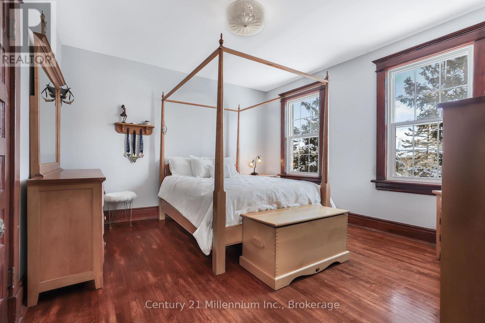 296 Garafraxa St Street, Chatsworth, Ontario  N0H 1G0 - Photo 21 - X12559098