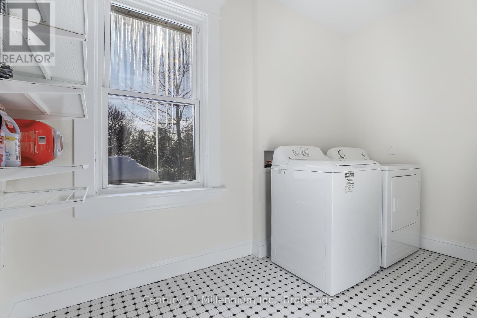 296 Garafraxa St Street, Chatsworth, Ontario  N0H 1G0 - Photo 25 - X12559098