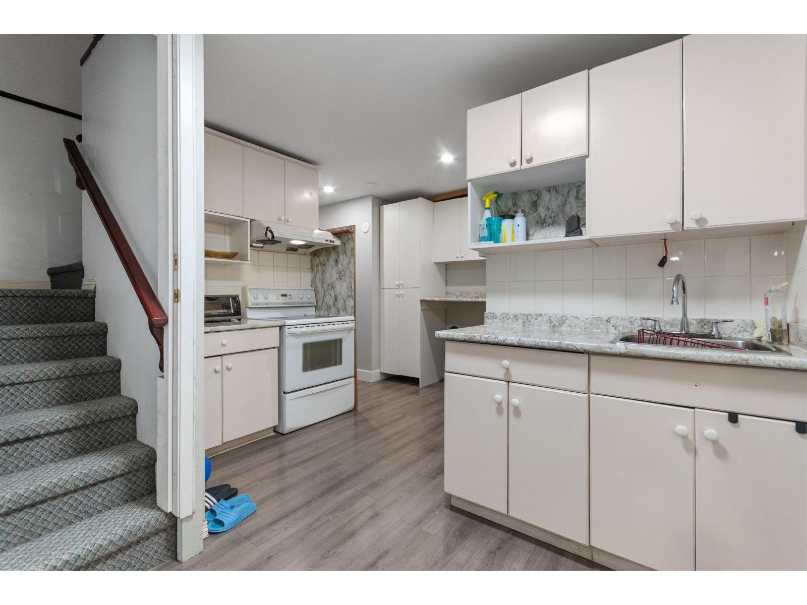 31520 Ridgeview Drive, Abbotsford, British Columbia  V2T 6R9 - Photo 32 - R3066835