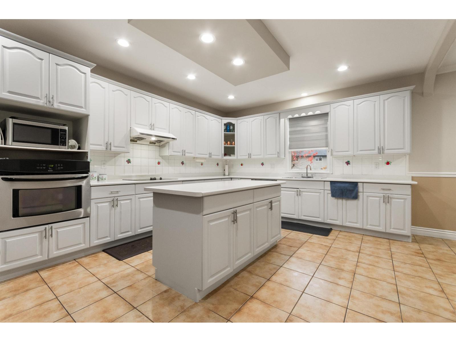 31520 Ridgeview Drive, Abbotsford, British Columbia  V2T 6R9 - Photo 10 - R3066835