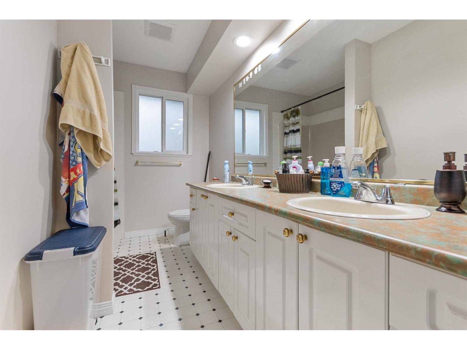 31520 Ridgeview Drive, Abbotsford, British Columbia  V2T 6R9 - Photo 26 - R3066835