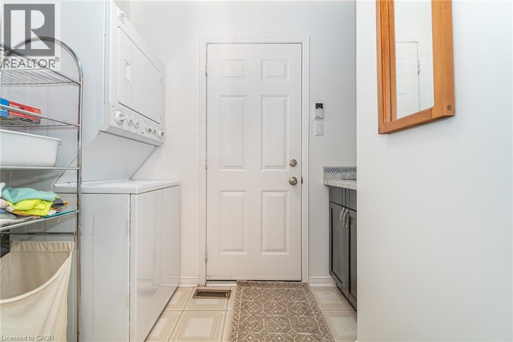 1423 Ravensmoor Crescent, Mississauga, Ontario  L5M 3L1 - Photo 32 - 40772308