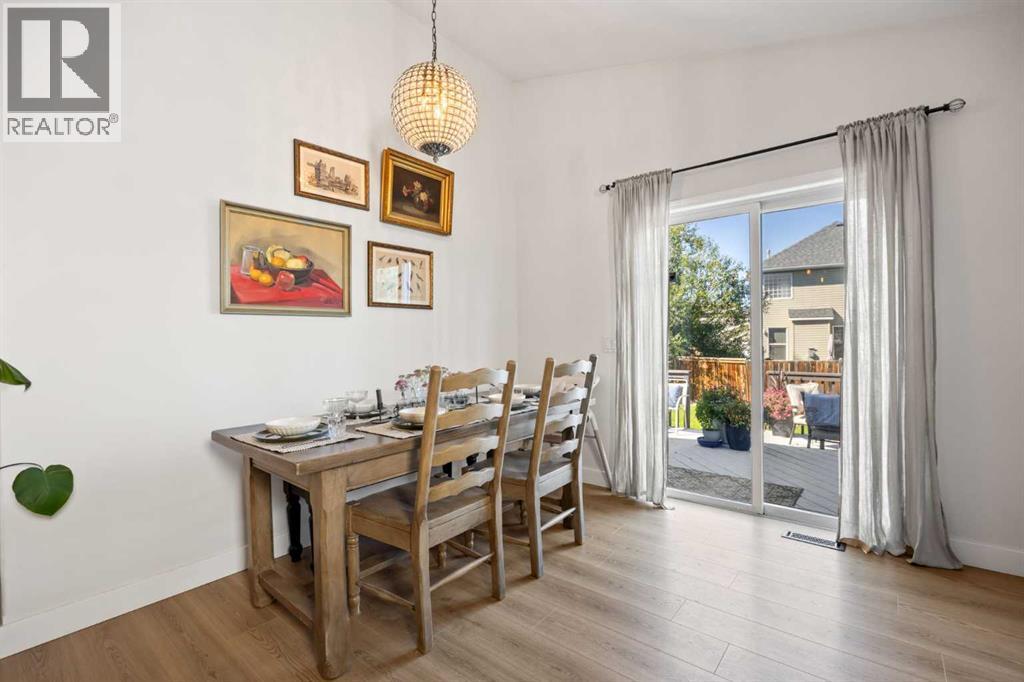 110 West Lakeview Crescent, Chestermere, Alberta  T1X 1P0 - Photo 21 - A2250440