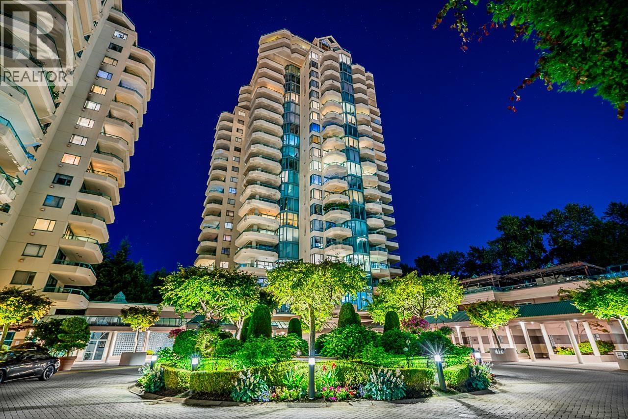 4d 338 Taylor Way, West Vancouver, British Columbia  V7T 2Y1 - Photo 1 - R3068610