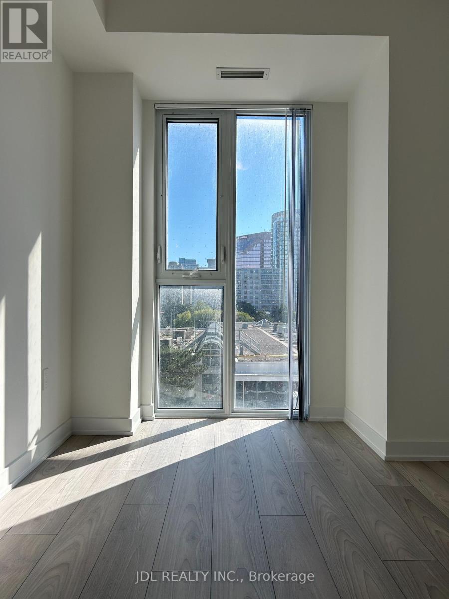 320 - 5858 Yonge St Street, Toronto, Ontario  M2M 3T3 - Photo 3 - C12557832