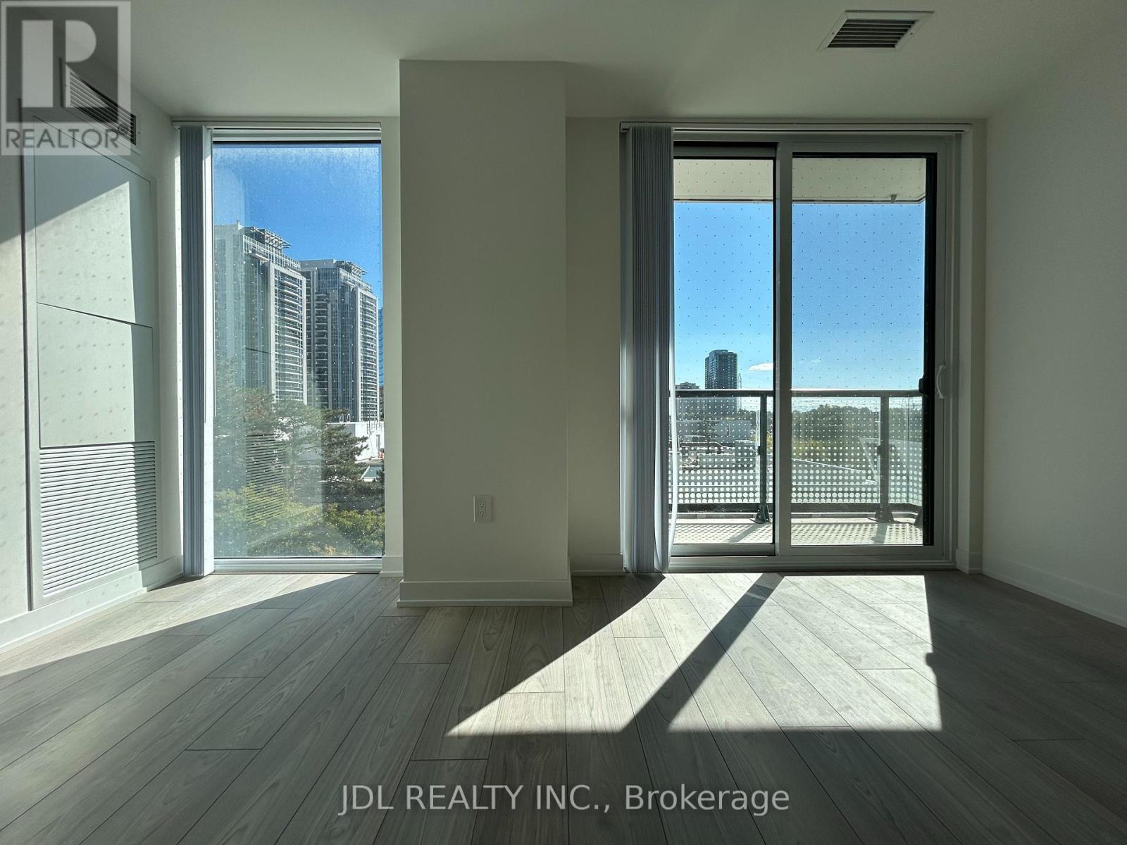 320 - 5858 YONGE ST STREET, Toronto, Ontario