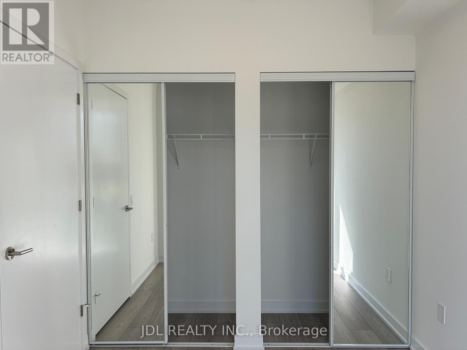 320 - 5858 Yonge St Street, Toronto, Ontario  M2M 3T3 - Photo 6 - C12557832