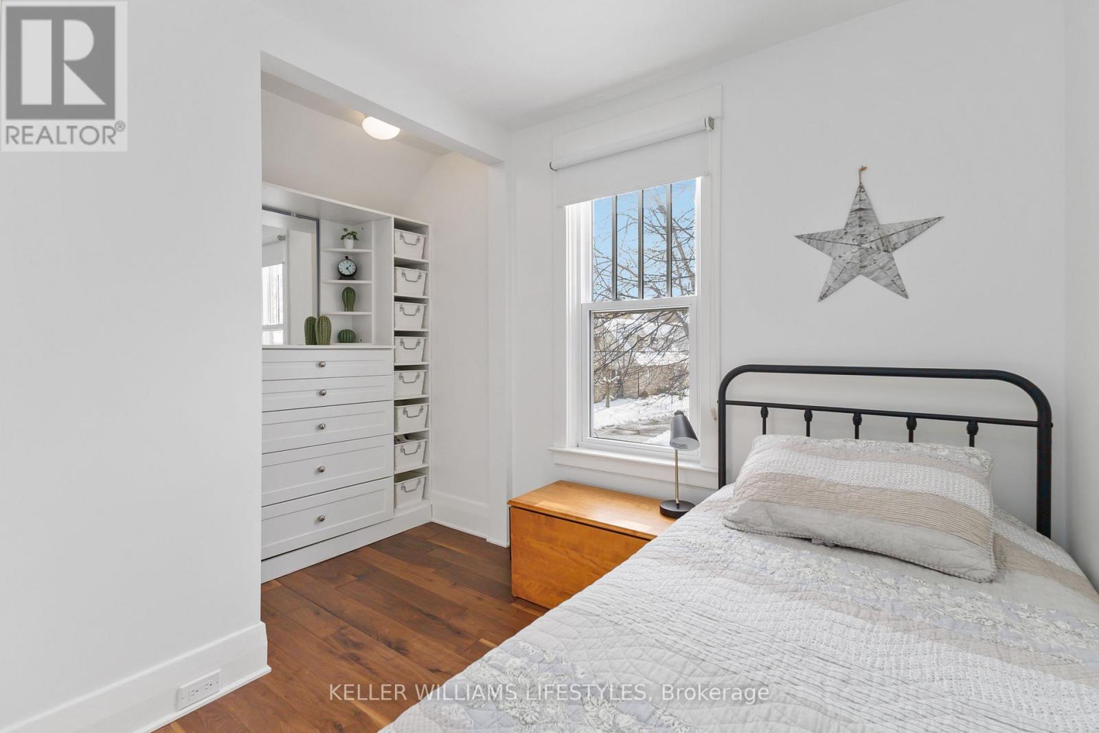 210 Windsor Avenue, London South, Ontario  N6C 2A4 - Photo 23 - X12559026