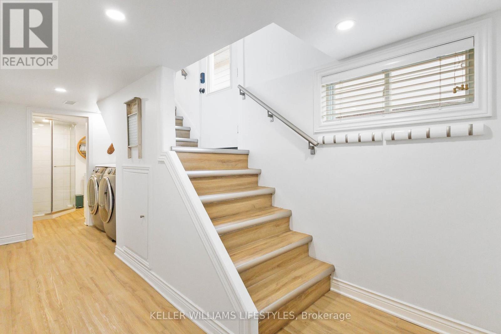 210 Windsor Avenue, London South, Ontario  N6C 2A4 - Photo 30 - X12559026