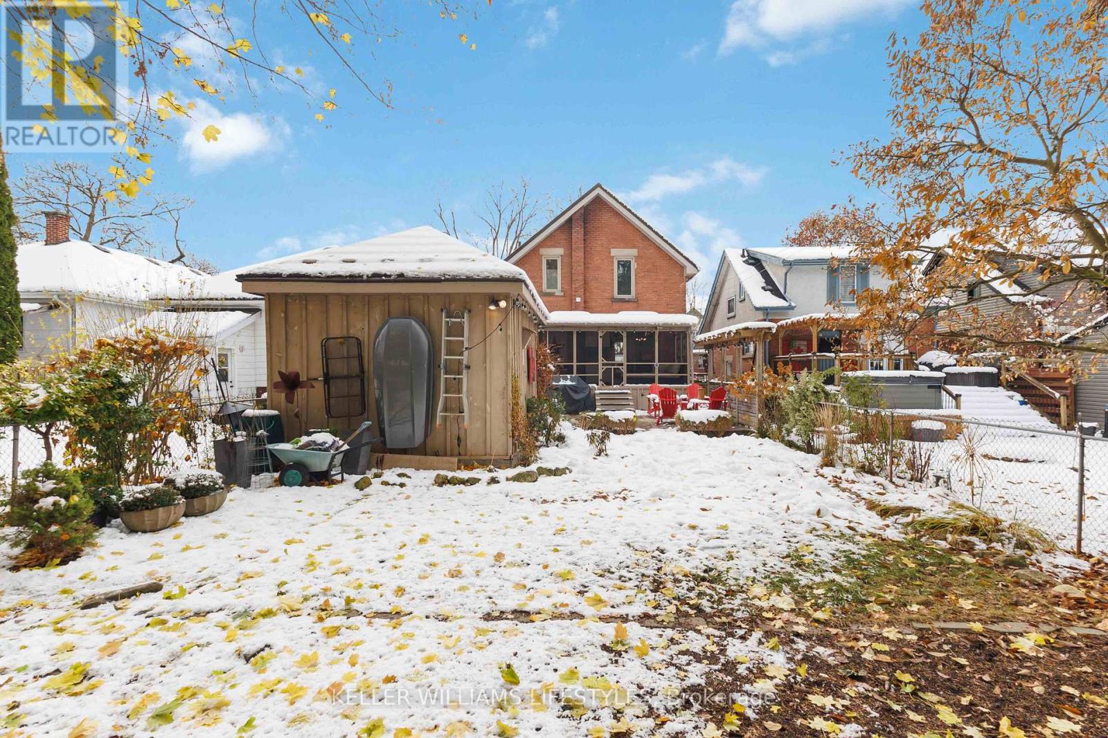 210 Windsor Avenue, London South, Ontario  N6C 2A4 - Photo 42 - X12559026