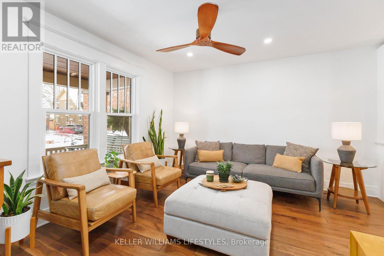 210 Windsor Avenue, London South, Ontario  N6C 2A4 - Photo 9 - X12559026