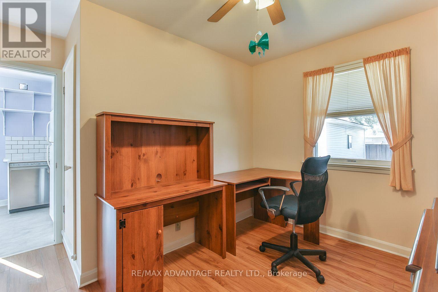 237 Rainbow Avenue, London East, Ontario  N5W 4V9 - Photo 14 - X12559084