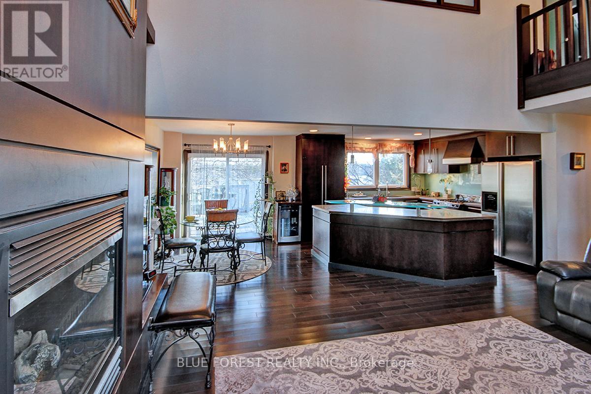 754 Riverside Drive, London North, Ontario  N6H 2S4 - Photo 10 - X12559122