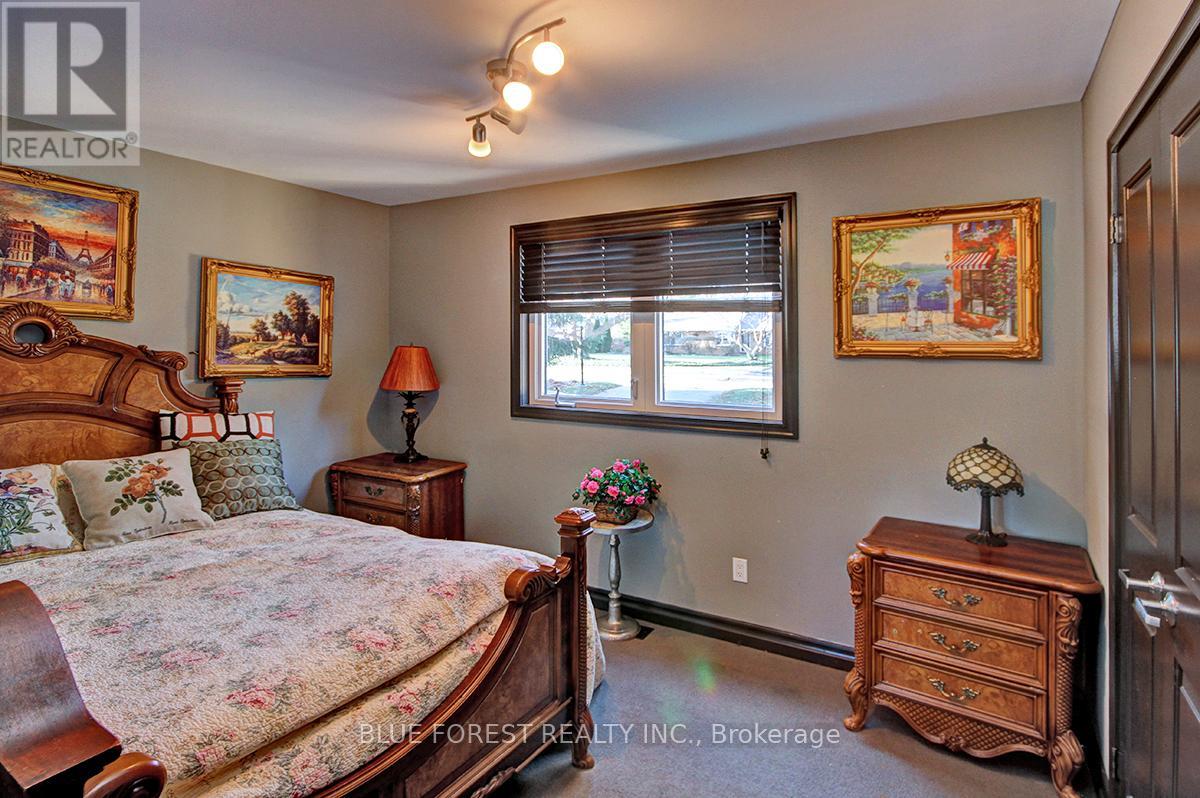 754 Riverside Drive, London North, Ontario  N6H 2S4 - Photo 17 - X12559122