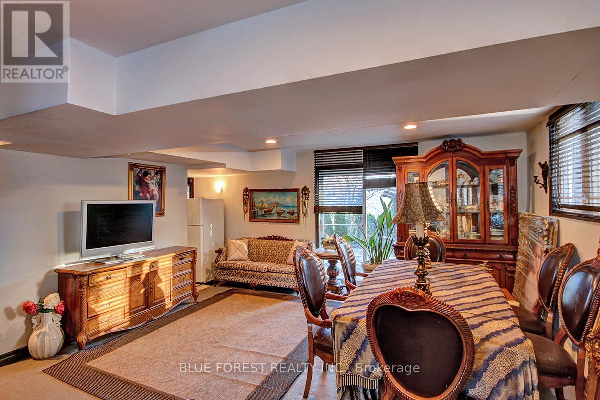 754 Riverside Drive, London North, Ontario  N6H 2S4 - Photo 27 - X12559122