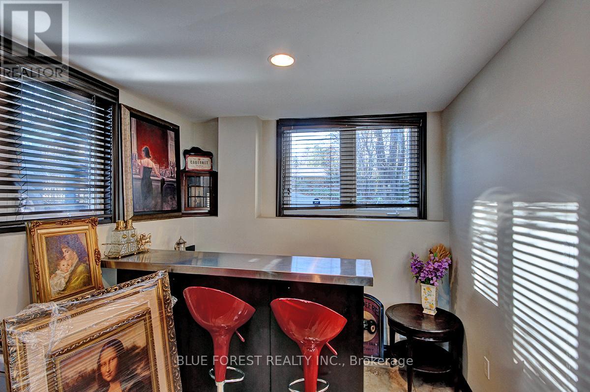 754 Riverside Drive, London North, Ontario  N6H 2S4 - Photo 30 - X12559122