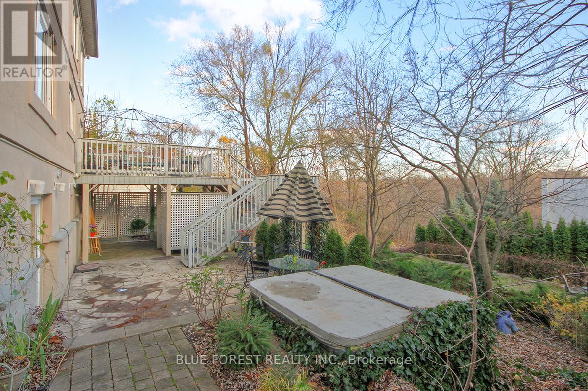 754 Riverside Drive, London North, Ontario  N6H 2S4 - Photo 36 - X12559122