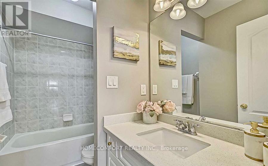 38 Burgon Place, Aurora, Ontario  L4G 7Y2 - Photo 16 - N12558900