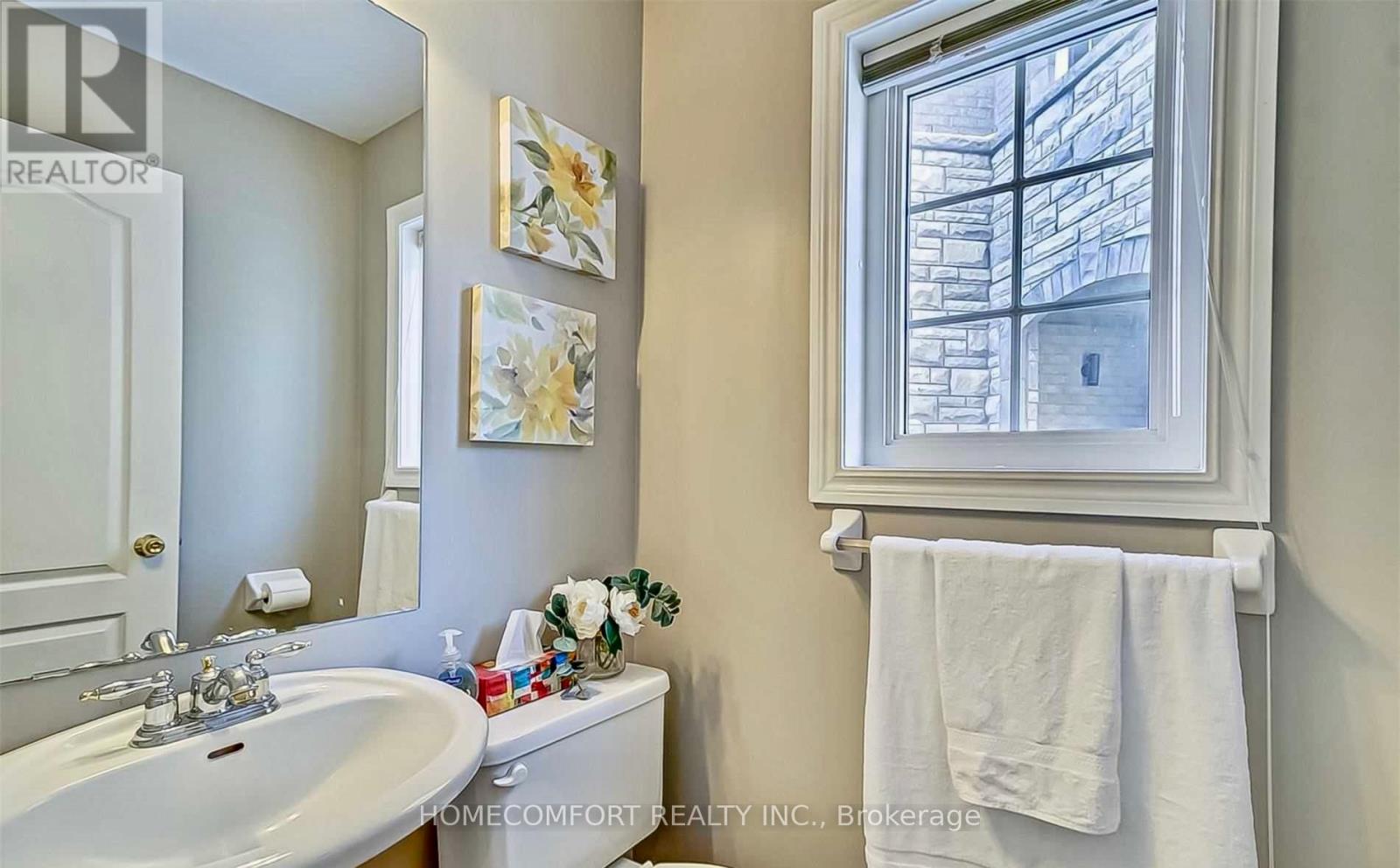 38 Burgon Place, Aurora, Ontario  L4G 7Y2 - Photo 22 - N12558900