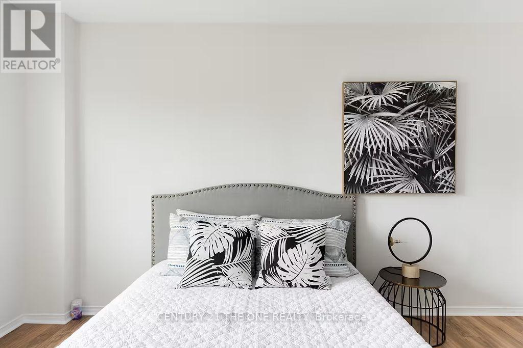 721 - 75 Weldrick Road E, Richmond Hill, Ontario  L4C 0H9 - Photo 18 - N12558942