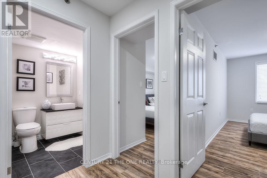 721 - 75 Weldrick Road E, Richmond Hill, Ontario  L4C 0H9 - Photo 25 - N12558942