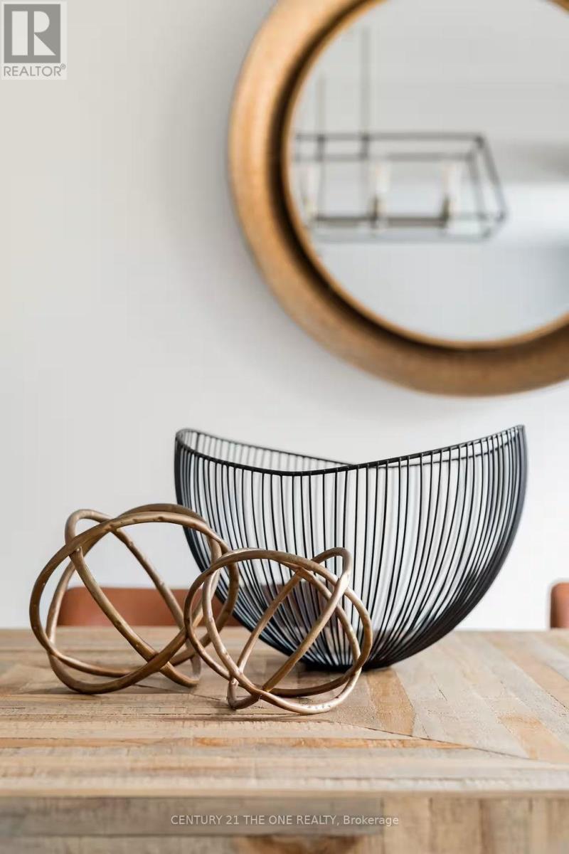 721 - 75 Weldrick Road E, Richmond Hill, Ontario  L4C 0H9 - Photo 6 - N12558942