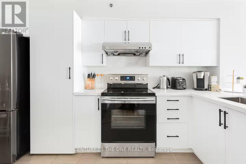 721 - 75 Weldrick Road E, Richmond Hill, Ontario  L4C 0H9 - Photo 7 - N12558942