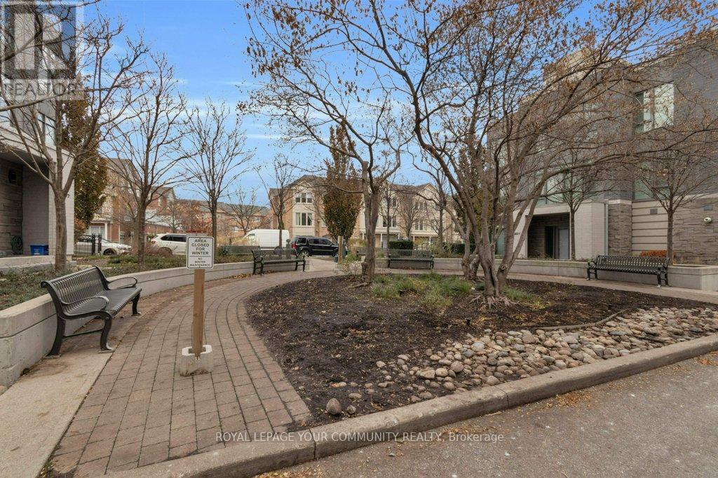 512 - 277 South Park Road S, Markham, Ontario  L3T 7X4 - Photo 3 - N12558966