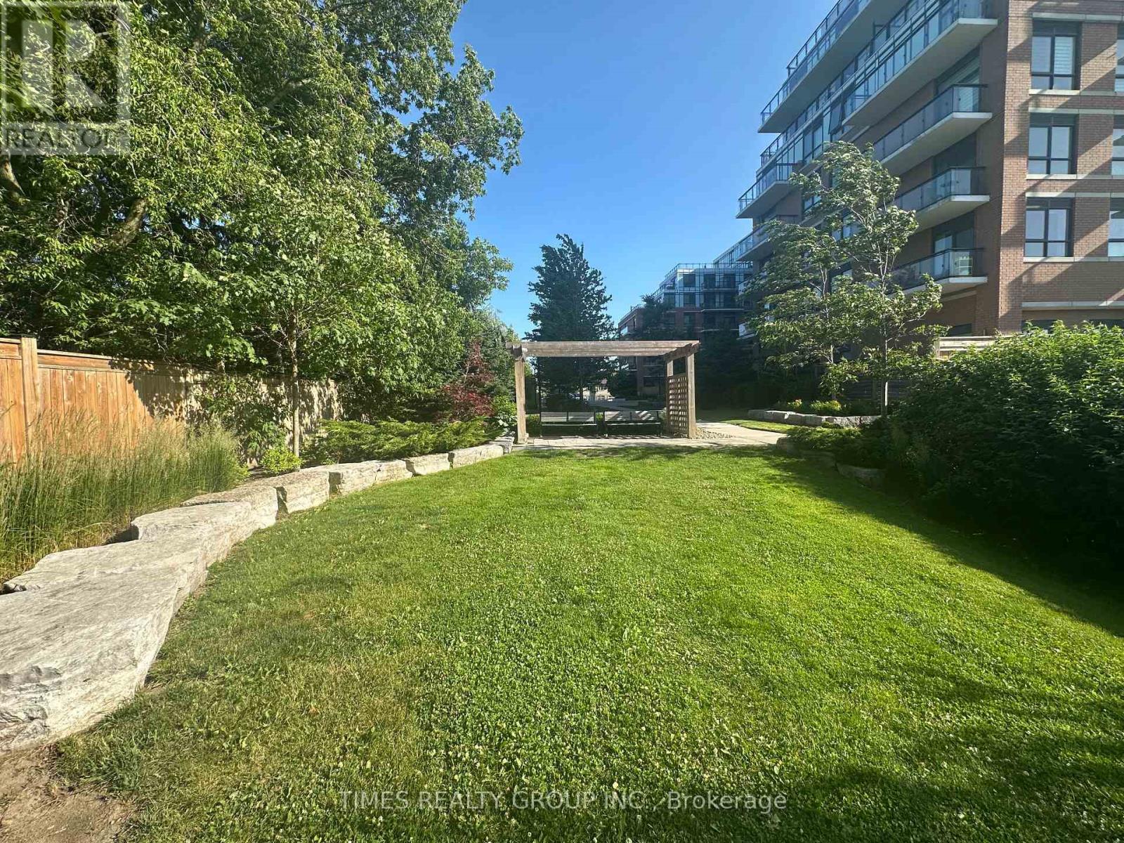 301 - 11611 Yonge Street, Richmond Hill, Ontario  L4E 1G2 - Photo 18 - N12558970