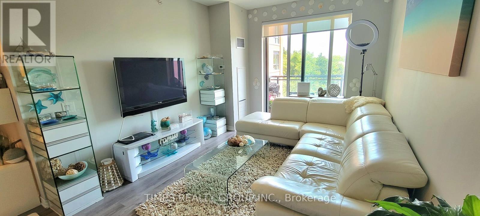 301 - 11611 Yonge Street, Richmond Hill, Ontario  L4E 1G2 - Photo 2 - N12558970