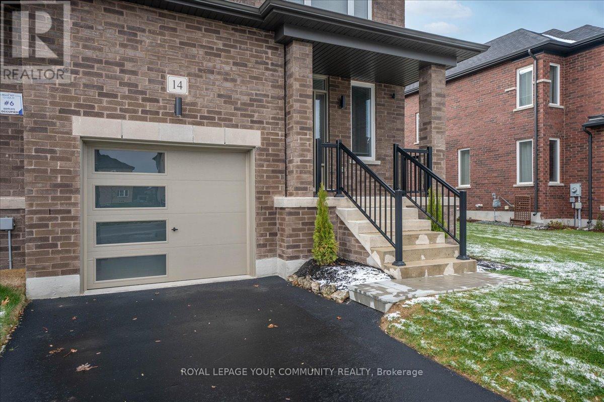 14 Lisa Street, Wasaga Beach, Ontario  L9E 0K8 - Photo 3 - S12558934