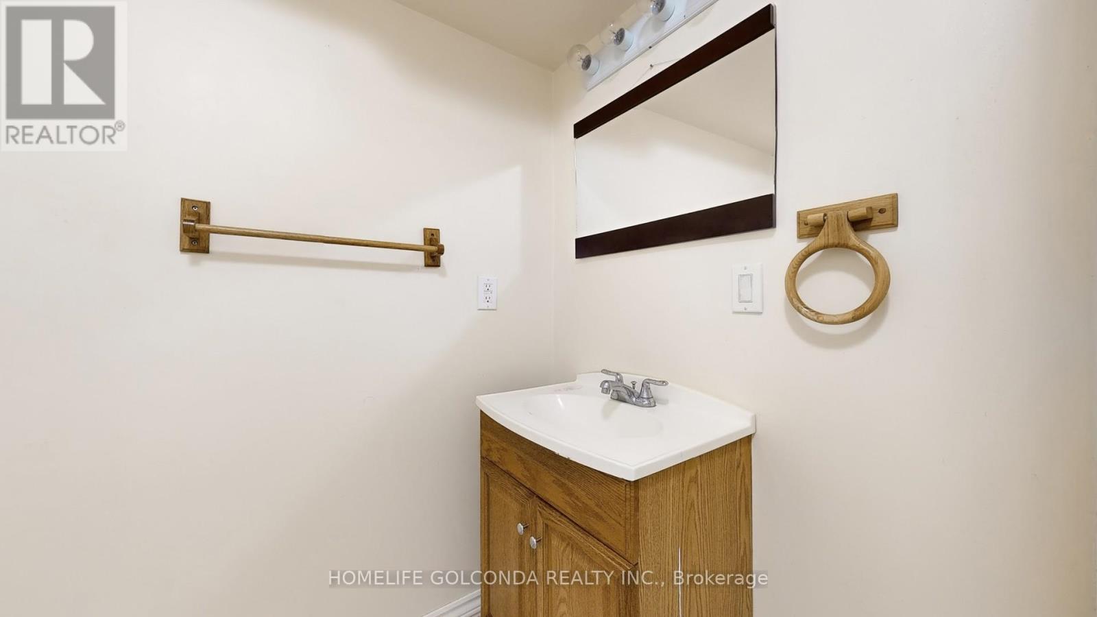 21 Bentley Crescent W, Barrie, Ontario  L4N 0Z1 - Photo 23 - S12558952