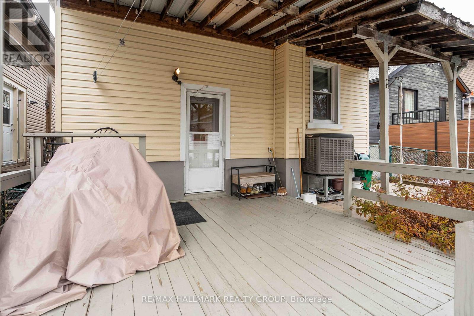 318 Shakespeare Street, Ottawa, Ontario  K1L 5M2 - Photo 31 - X12559020