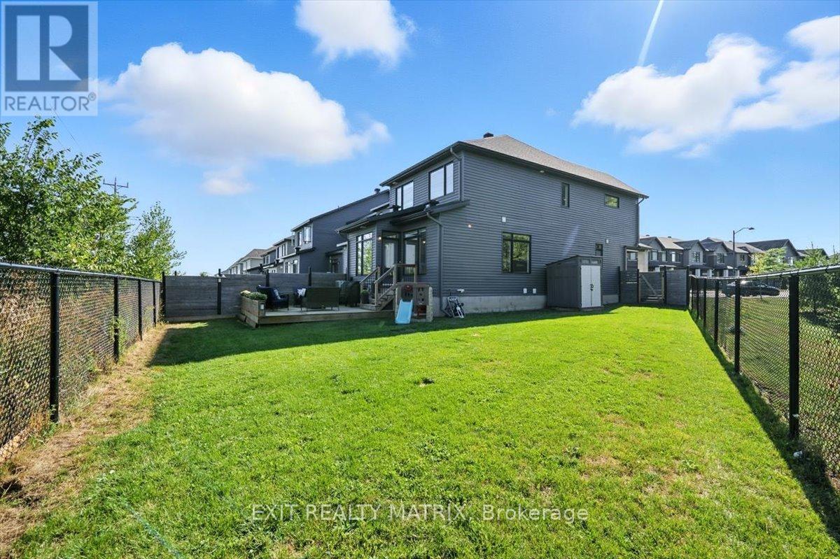 641 Putney Crescent, Ottawa, Ontario  K2S 2N7 - Photo 35 - X12559120