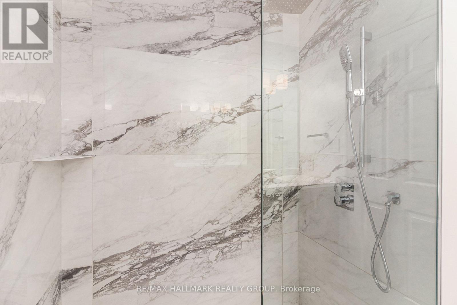 301 - 1099 Cadboro Road, Ottawa, Ontario  K1J 9K4 - Photo 15 - X12559168