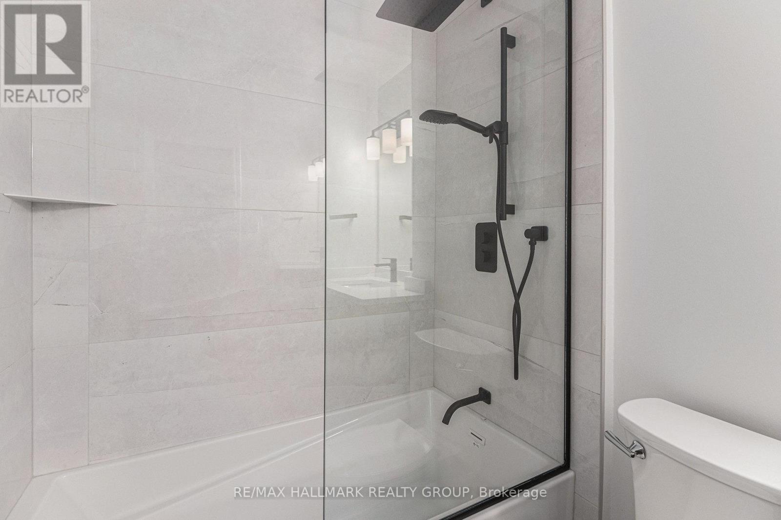 301 - 1099 Cadboro Road, Ottawa, Ontario  K1J 9K4 - Photo 20 - X12559168