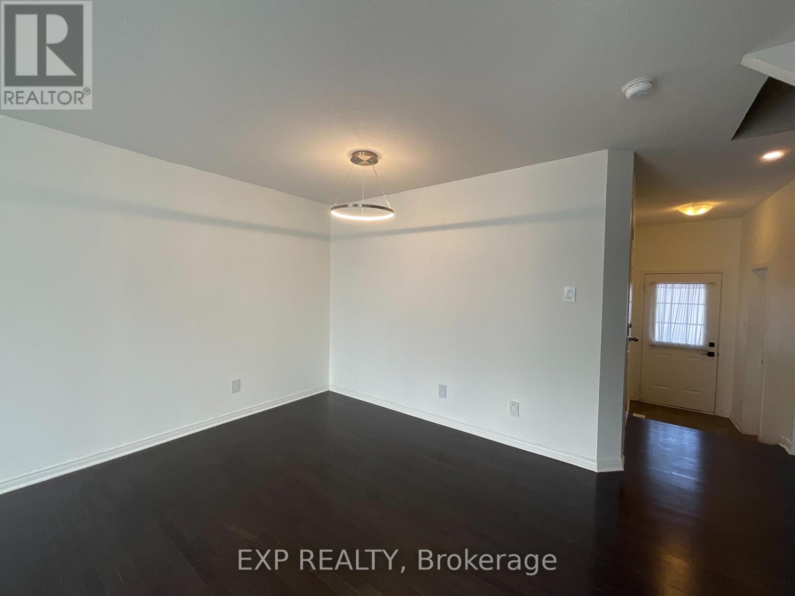 152 Maravista Drive, Ottawa, Ontario  K2J 0L4 - Photo 12 - X12559174