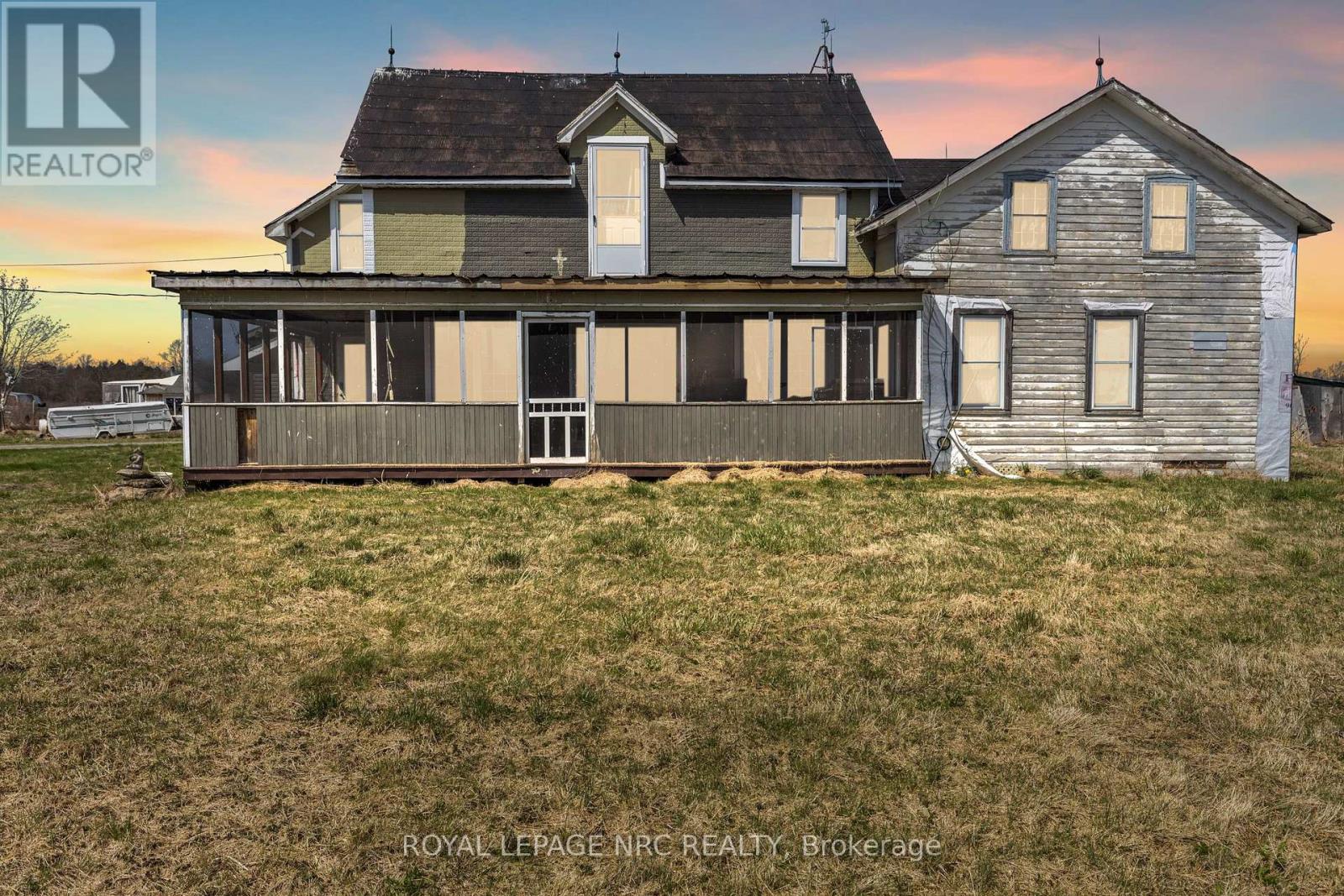 758 Wyldewood Road, Port Colborne, Ontario  L0S 1R0 - Photo 3 - X12559024