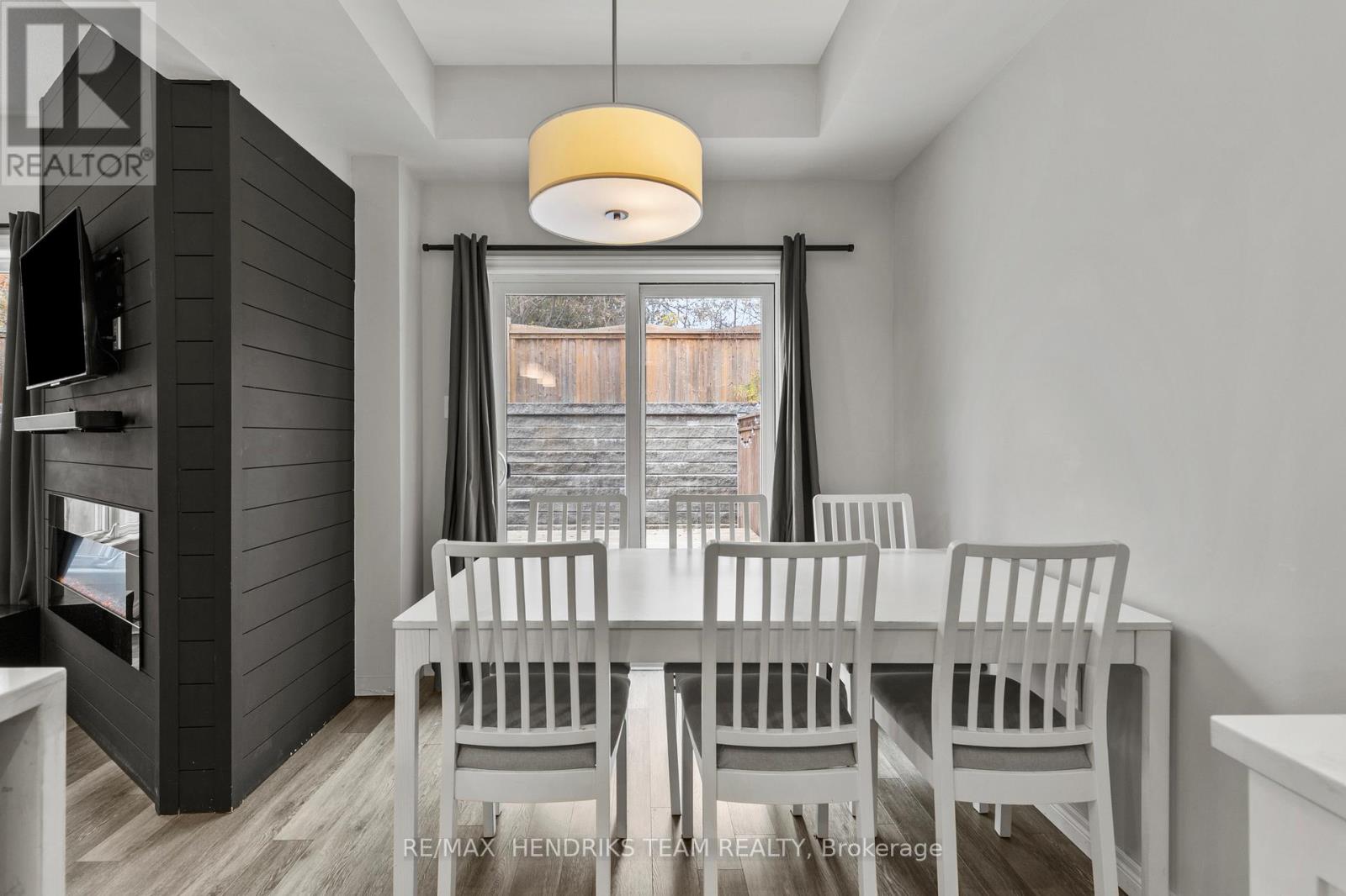 11 Dennis Drive, West Lincoln, Ontario  L0R 2A0 - Photo 19 - X12559030