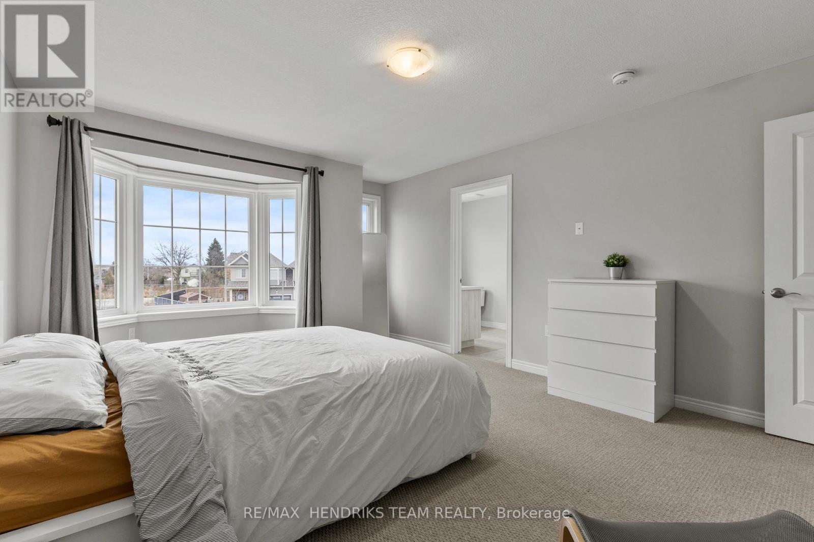 11 Dennis Drive, West Lincoln, Ontario  L0R 2A0 - Photo 27 - X12559030