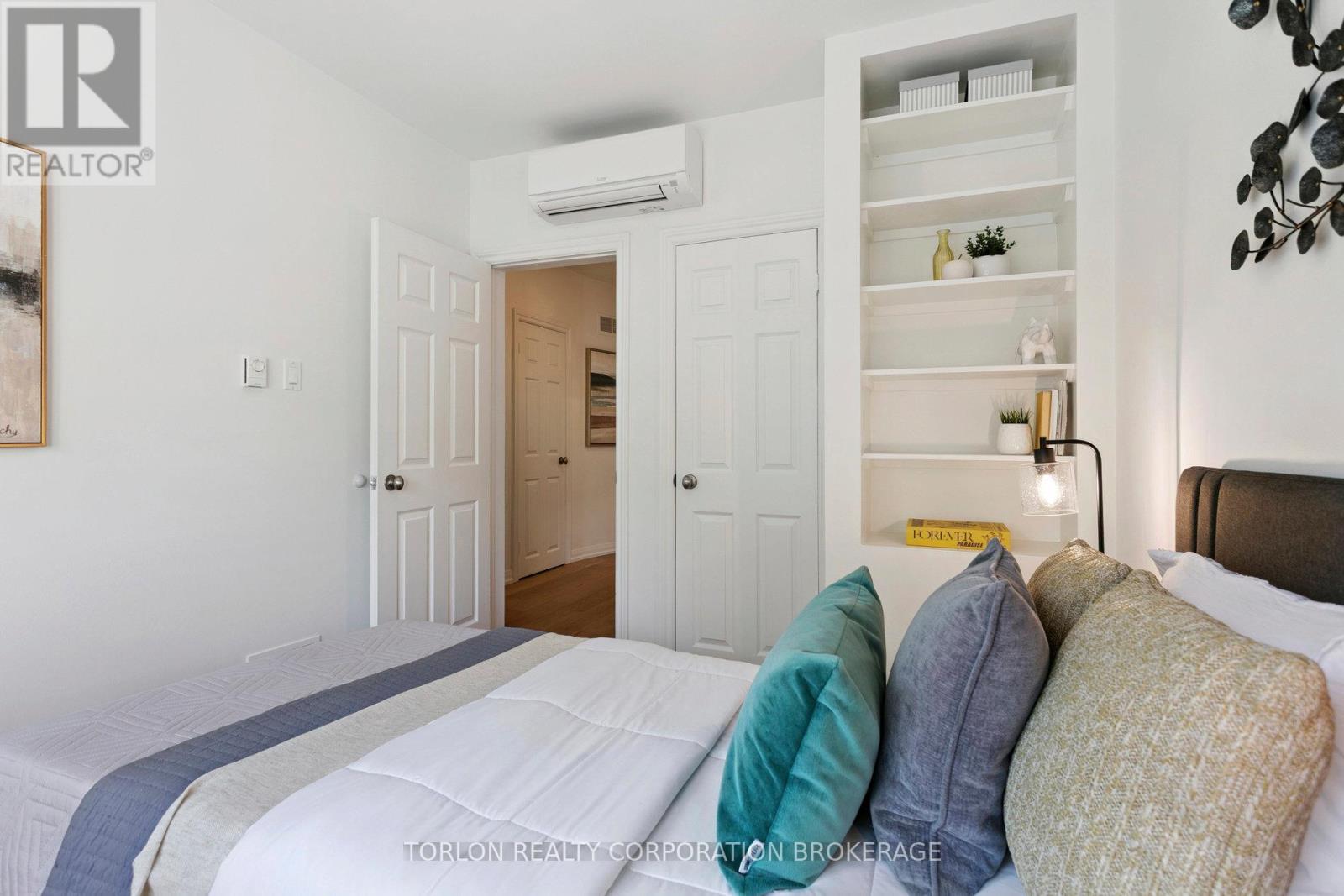 100 Colbeck Street, Toronto, Ontario  M6S 1V4 - Photo 34 - W12558914