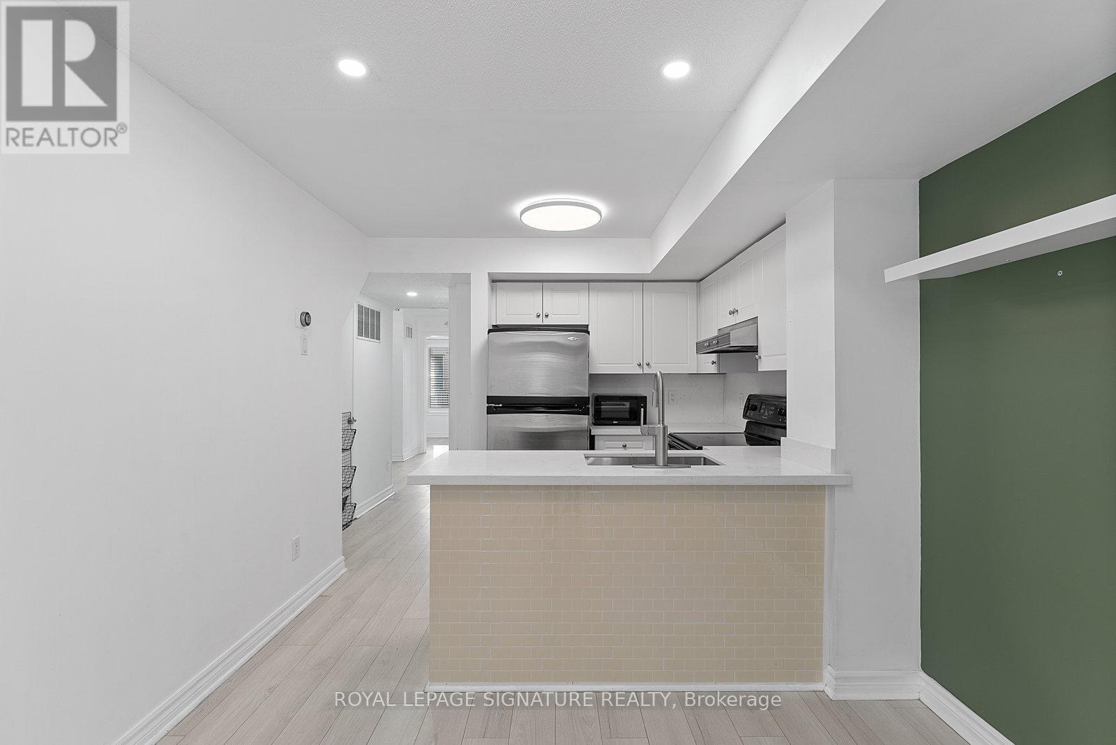 1207 - 22 Laidlaw Street, Toronto, Ontario  M6K 1X2 - Photo 9 - W12558972