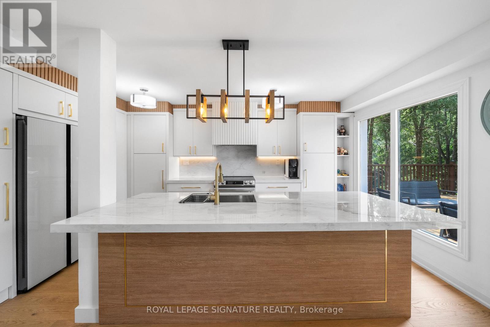 134 Ridgebank Court, Caledon, Ontario  L7E 4V9 - Photo 11 - W12558974