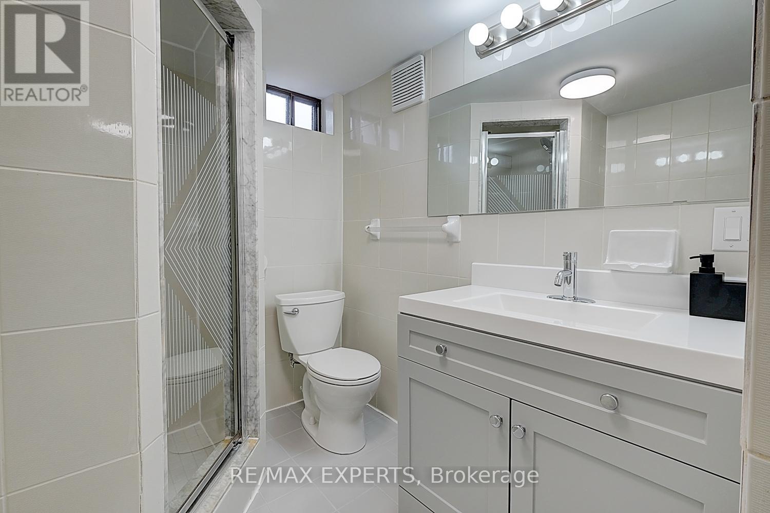 Bsmt - 57 St Clair Gardens, Toronto, Ontario  M6E 3V6 - Photo 11 - W12558990