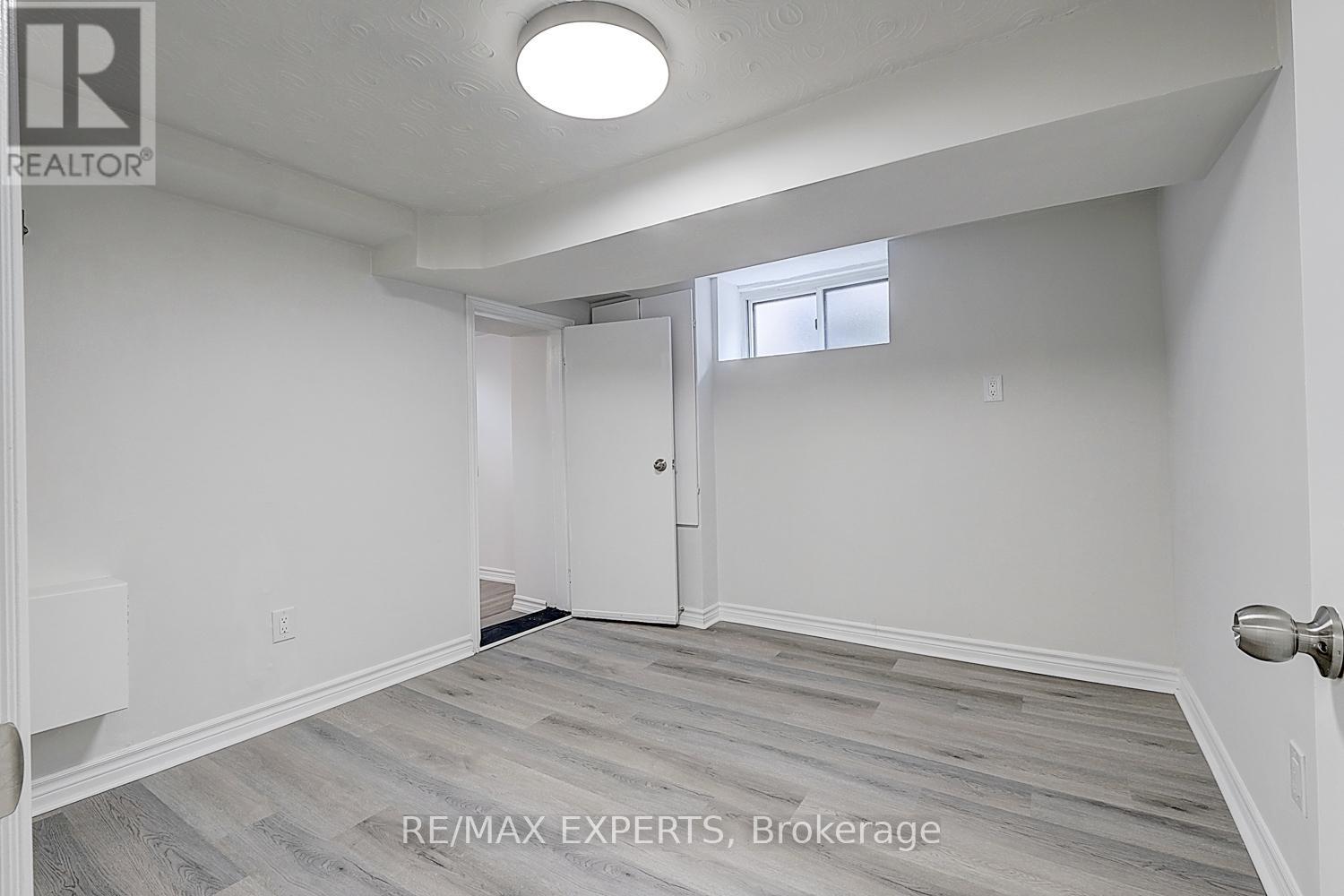 Bsmt - 57 St Clair Gardens, Toronto, Ontario  M6E 3V6 - Photo 12 - W12558990