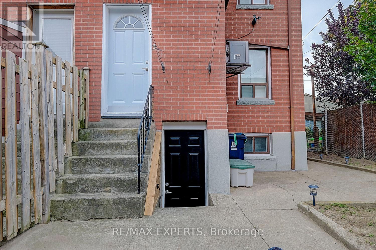 Bsmt - 57 St Clair Gardens, Toronto, Ontario  M6E 3V6 - Photo 4 - W12558990