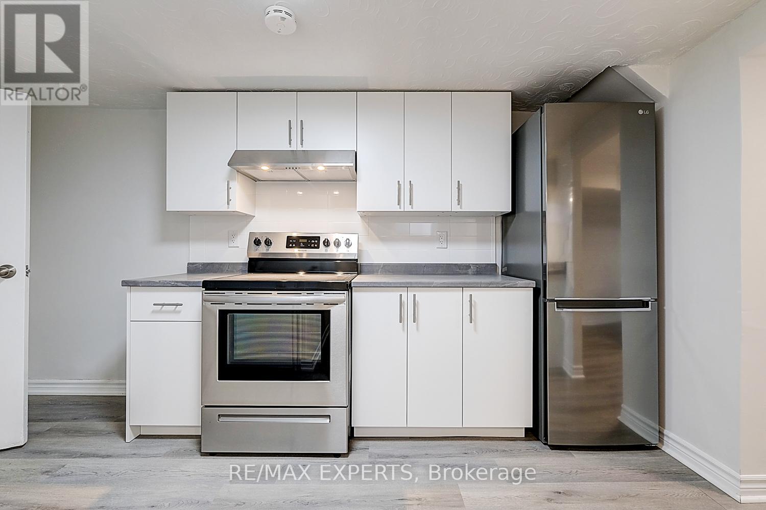 Bsmt - 57 St Clair Gardens, Toronto, Ontario  M6E 3V6 - Photo 5 - W12558990