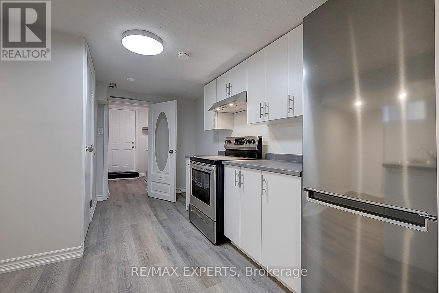 Bsmt - 57 St Clair Gardens, Toronto, Ontario  M6E 3V6 - Photo 6 - W12558990